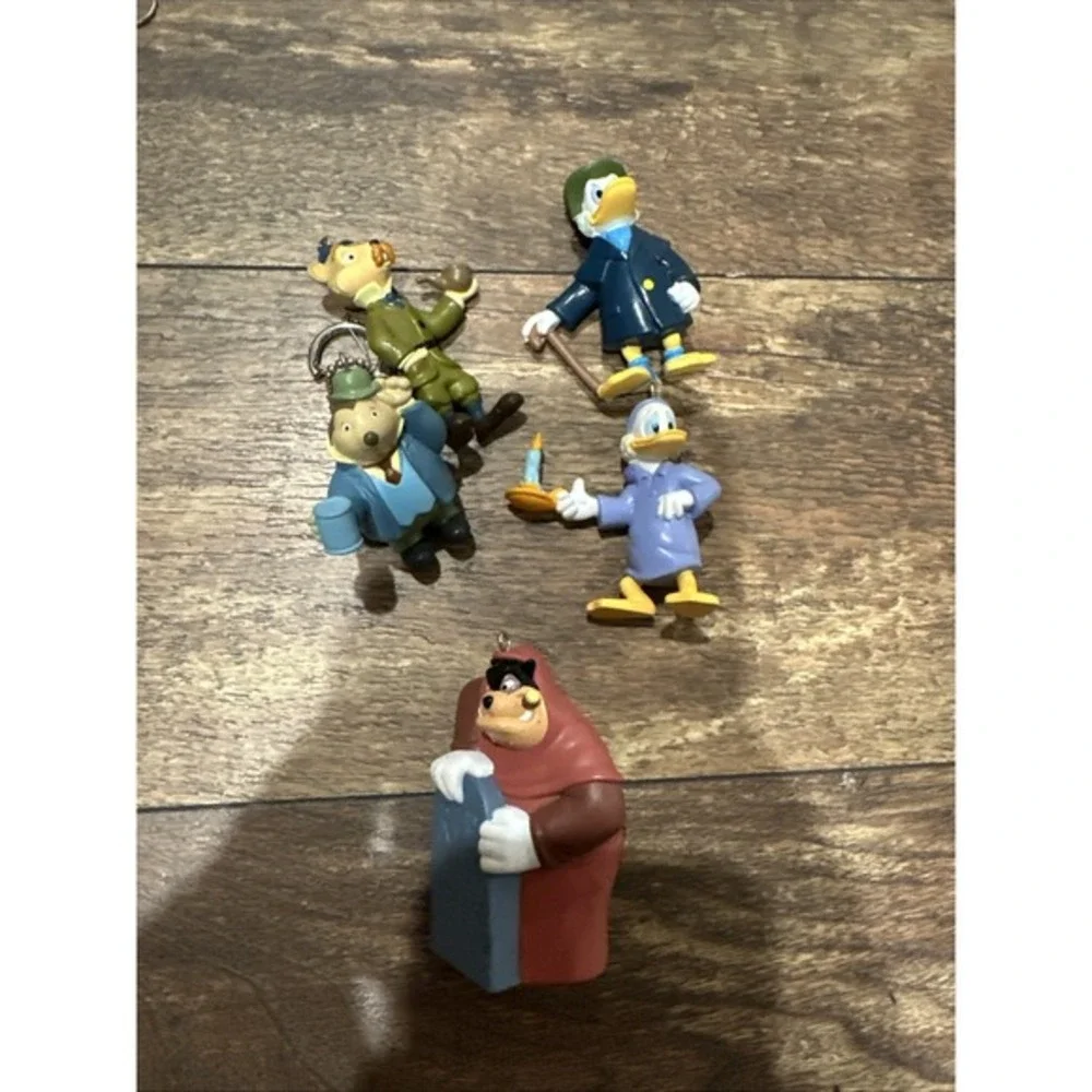 Disney MICKEY'S CHRISTMAS CAROL Set‎ of 5 Vintage Clip On Ornaments